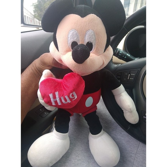 Disney Dream International Limited Mickey Mouse Plush Red Heart Hug Valentine - Picture 1 of 6
